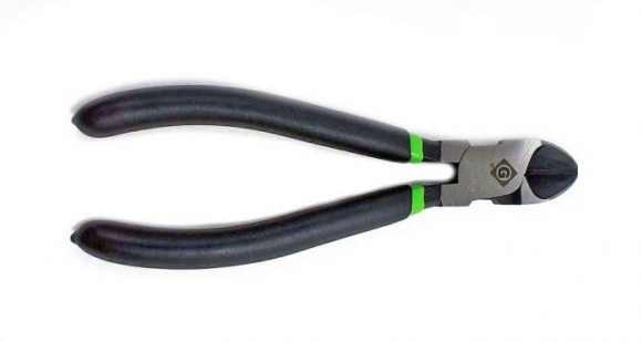 Greenlee Cutting Pliers 6" Diagonal with Dipped Grip